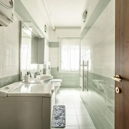 Parking&wifi Free / Hesperia Groundfloor Oasis Modena